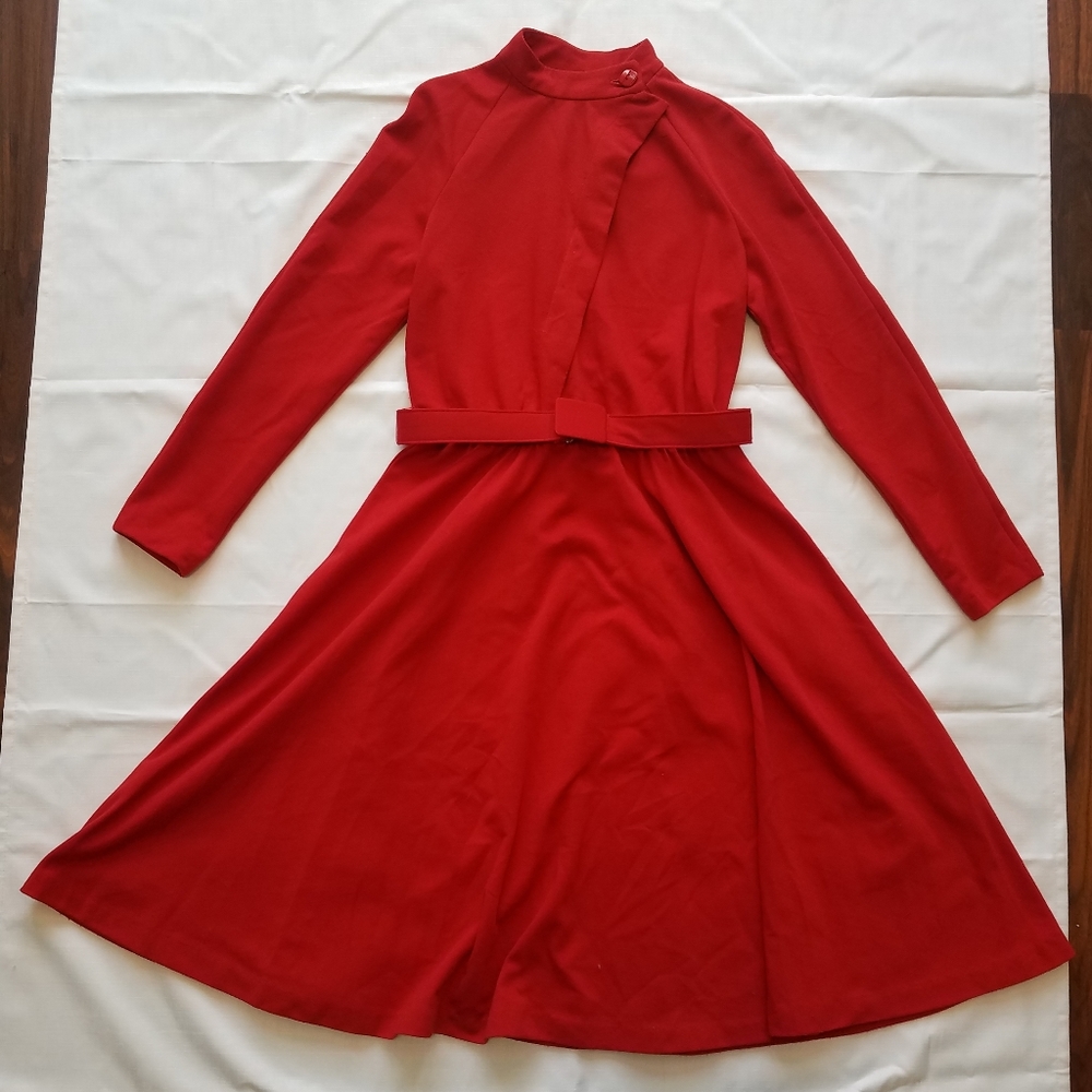 Long Sleeve Red Vintage Dress